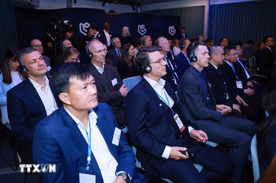Các đại biểu tham dự Diễn đàn kinh tế Việt Nam-Thụy Điển. (Ảnh: Dương Giang/TTXVN)