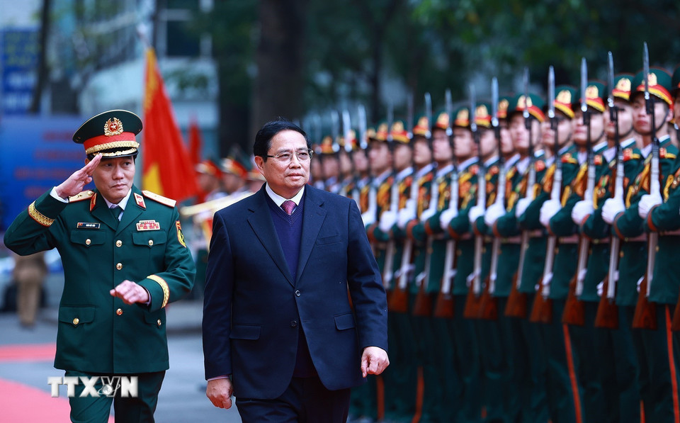 Thủ tướng Phạm Minh Chính thăm Học viện Quân y. (Ảnh: Dương Giang/TTXVN)