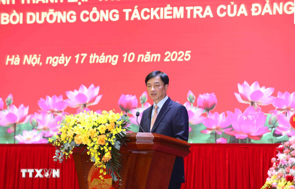 Đồng chí Nguyễn Duy Ngọc, Ủy viên Bộ Chính trị, Bí thư Trung ương Đảng, Chủ nhiệm Uỷ ban Kiểm tra Trung ương phát biểu tại buổi Lễ. (Ảnh: Phương Hoa/TTXVN)