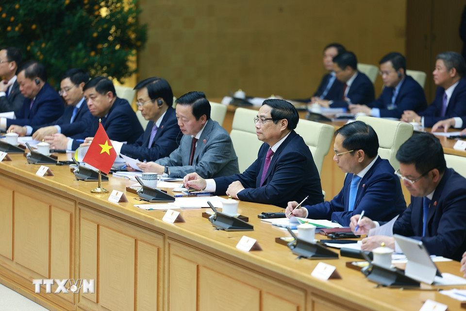 Thủ tướng Phạm Minh Chính và đoàn Việt Nam tại buổi hội đàm với Thủ tướng Liên bang Nga Mikhail Vladimirovich Mishustin. (Ảnh: Dương Giang/TTXVN)
