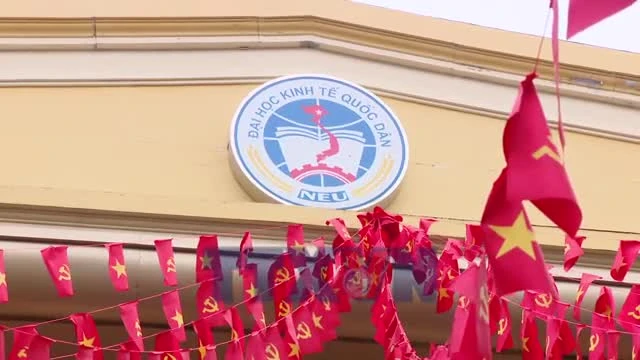 Sinh viên lần đầu bỏ phiếu: Dấu mốc trưởng thành và niềm tin vào tương lai đất nước