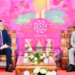 Bộ trưởng Bộ Dân tộc và Tôn giáo Đào Ngọc Dung tiếp xã giao Chủ tịch Ủy ban Nhà nước về các tổ chức tôn giáo tại Azerbaijan. (Nguồn ảnh: Tào Đạt)