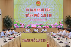 Quang cảnh cuộc họp. (Ảnh: Cổng Thông tin điện tử thành phố Cần Thơ)