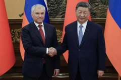 Chủ tịch Trung Quốc Tập Cận Bình và Chủ tịch Duma Quốc gia Nga (Hạ viện), ông Vyacheslav Volodin. (Ảnh: sputniknews)