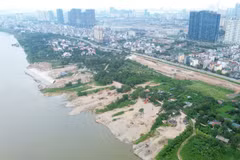 Sau khi hoàn thành, Công viên công cộng Phú Thượng được kỳ vọng trở thành “lá phổi xanh” ven sông phía Bắc Thủ đô, (Ảnh: Quốc Khánh/TTXVN)