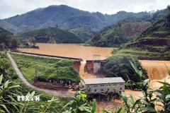 Hiện trường đập thủy điện Bắc Khê (Lạng Sơn) bị vỡ chiều 7/10/2025. (Ảnh: TTXVN phát)