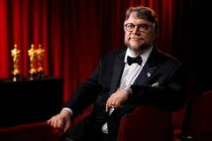 Đạo diễn Guillermo del Toro. (Ảnh: artthreat)