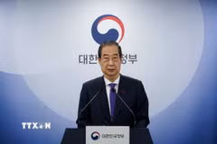 Thủ tướng Hàn Quốc Han Duck Soo. (Ảnh: Yonhap/TTXVN)