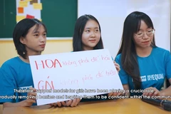 Vòng tay bảo vệ: Những câu chuyện về trẻ em được pháp luật và cộng đồng che chở