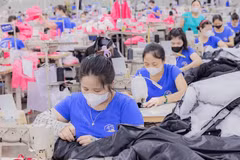 Quyền của người lao động trong bối cảnh hội nhập: Thách thức từ FTA thế hệ mới và nỗ lực của Việt Nam 