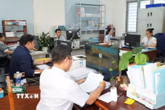 Thành phố Hồ Chí Minh cũng điều động nhân sự từ khối Đảng, Mặt trận Tổ quốc sang làm chuyên môn tại Ủy ban nhân dân cấp xã và ngược lại để tối ưu nguồn lực. (Ảnh: Hữu Duyên/TTXVN)