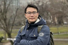 Tiến sỹ Ứng Quốc Hùng, Kỹ sư trưởng Tập đoàn Setec Nucléaire (Pháp) và là Phó Chủ tịch Mạng lưới chuyên gia năng lượng hạt nhân người Việt ở nước ngoài (VietNuc). (Ảnh: TTXVN phát)