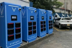 TP Hồ Chí Minh đề xuất lắp 20.000 tủ đổi pin cho xe máy điện trên vỉa hè