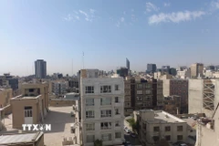 Quang cảnh thủ đô Tehran của Iran ngày 28/2/2026. (Ảnh: THX/TTXVN)