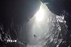Hang Cha Nghéo trong Vườn quốc gia Phong Nha-Kẻ Bàng vừa được các chuyên gia phát hiện. (Ảnh: TTXVN phát)