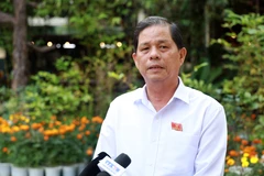 Ông Nguyễn Tấn Tuân, nguyên Chủ tịch UBND tỉnh Khánh Hòa, đại biểu Quốc hội các khóa XI, XII và XIII trả lời phỏng vấn phóng viên TTXVN. (Ảnh: Xuân Triệu/TTXVN)