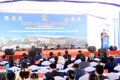 Quang cảnh lễ khởi công đường sắt Lào Cai-Hà Nội-Hải Phòng. (Ảnh: Mạnh Tú/TTXVN)