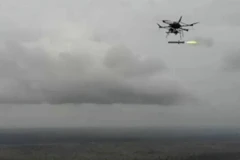 Ấn Độ phóng thử thành công tên lửa dẫn đường chính xác từ UAV