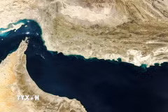 Eo biển Hormuz. (Ảnh: Daily Tribune/TTXVN)