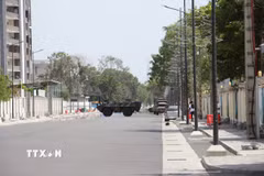 Quang cảnh đường phố tại Cotonou, Benin, ngày 7/12/2025. (Ảnh: THX/TTXVN)