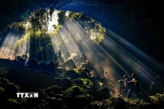 Núi lửa Nâm Blang có địa chất, địa mạo độc đáo với nhiều dấu tích cư trú của người tiền sử. (Ảnh: TTXVN phát)