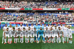 Các cầu thủ Iran trong trận ra quân gặp đội tuyển New Zealand ở bảng G World Cup 2026 trên sân vận động Los Angeles, Mỹ, ngày 15/6/2026. (Ảnh: THX/TTXVN phát)