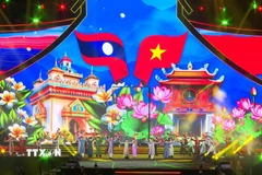 Đêm nghệ thuật đặc biệt khẳng định sức sống bền chặt của quan hệ Việt–Lào