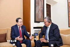 Chủ tịch Quốc hội Trần Thanh Mẫn hội kiến Thủ tướng Maroc Aziz Akhannouch. (Ảnh: Doãn Tấn/TTXVN)