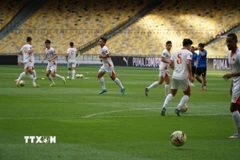 Đội tuyển Việt Nam luyện tập và làm quen sân Bukit Jalil. (Ảnh: Hằng Linh/TTXVN)