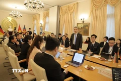 Đại sứ Việt Nam tại Đức, Nguyễn Đắc Thành, phát biểu tại Đại hội. (Ảnh: Thu Hằng/TTXVN)