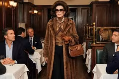 Hình ảnh được tạo ra bằng AI trong bộ sưu tập mới của Gucci.