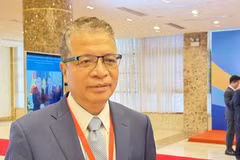Đại sứ Việt Nam tại Liên bang Nga Đặng Minh Khôi trả lời phỏng vấn (Ảnh: Hải Ngọc/TTXVN)