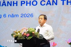 Ủy viên Bộ Chính trị, Bí thư Thành ủy Hà Nội Trần Đức Thắng phát biểu tại Hội nghị. (Ảnh: Thanh Liêm/TTXVN)