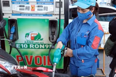 Hà Nội xác minh cửa hàng xăng dầu còn hơn 5.400 lít xăng nhưng báo hết