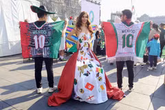 Hoạt náo viên tại một sự kiện cổ động cho World Cup 2026. (Ảnh: Phi Hùng/TTXVN)