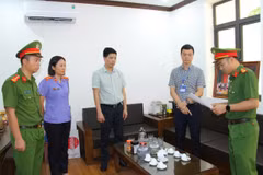 Khởi tố, bắt tạm giam nguyên Trưởng phòng Quản lý đô thị thành phố Lào Cai