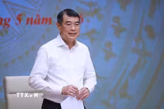 Thủ tướng Lê Minh Hưng, Trưởng Ban Chỉ đạo chủ trì Phiên họp lần thứ ba của Ban chỉ đạo về phát triển khoa học, công nghệ, đổi mới sáng tạo, chuyển đổi số và Đề án 06. (Ảnh: Dương Giang/TTXVN)