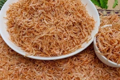 Vỏ của tép khô là một kho chứa chitin và canxi carbonate (CaCO₃), được xem như một nguồn cung cấp canxi phong phú.