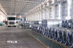 Hàng loạt dự án công nghiệp được triển khai tạo động lực cho tăng trưởng của tỉnh Tây Ninh. (Ảnh: Bùi Giang/TTXVN)