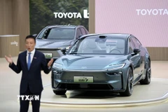 Mẫu xe điện bZ7 của Toyota. (Ảnh: Kyodo/TTXVN)