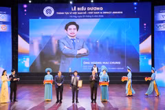 Ông Hoàng Mai Chung được vinh danh là “Lãnh đạo Sáng tạo và Chuyển đổi số” tại Việt Nam I4 Impact Awards 2026.