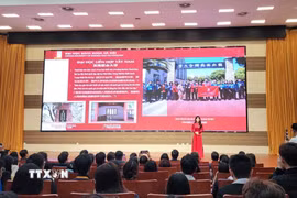 Quang cảnh Diễn đàn thanh niên Trung Quốc - Việt Nam: “Kế thừa nguồn gen đỏ”. (Ảnh: Chu Thanh Vân/TTXVN)