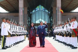 Lễ tiễn Thủ tướng Phạm Minh Chính và Phu nhân tại Kuala Lumpur, Malaysia. (Ảnh: Dương Giang/TTXVN)