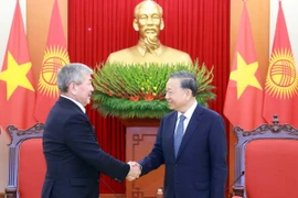 Tổng Bí thư Tô Lâm tiếp Thủ tướng Kyrgyzstan Adylbek Kasymaliev. (Ảnh: Thống Nhất/TTXVN)