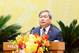 Chủ tịch Ủy ban Nhân dân thành phố Hà Nội Vũ Đại Thắng phát biểu. (Ảnh: An Đăng/TTXVN)