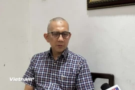 Ông Beni Sukadis, điều phối viên cao cấp của Viện Nghiên cứu Quốc phòng và Chiến lược Indonesia (Lesperssi). (Ảnh: Văn Phong/Vietnam+)