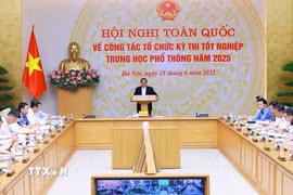 Thủ tướng Phạm Minh Chính chủ trì Hội nghị toàn quốc về công tác tổ chức Kỳ thi tốt nghiệp Trung học phổ thông năm 2025. (Ảnh: Dương Giang/TTXVN)