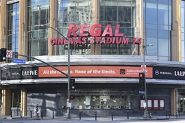 Rạp phim Regal ở Los Angeles, California (Mỹ). (Ảnh: AFP/TTXVN)