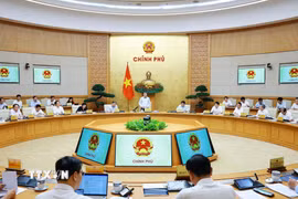 Thủ tướng Lê Minh Hưng kết luận Phiên họp Chính phủ chuyên đề về xây dựng pháp luật tháng 6 năm 2026. (Ảnh: Dương Giang/TTXVN)