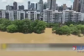 Cận cảnh mưa lũ nghiêm trọng tại Trung Quốc, nhà cửa, đường phố chìm trong nước